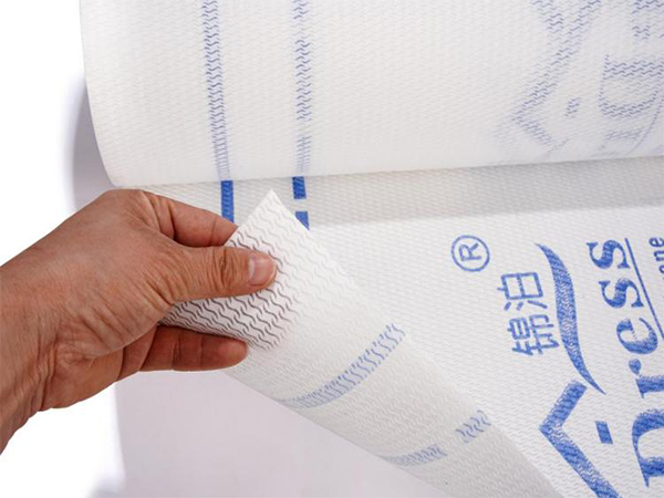Borradh Athchóirithe an tSamhraidh: Membrane Breathable a Bheith Eochair Le hAghaidh Rialú Taise Balla Sean